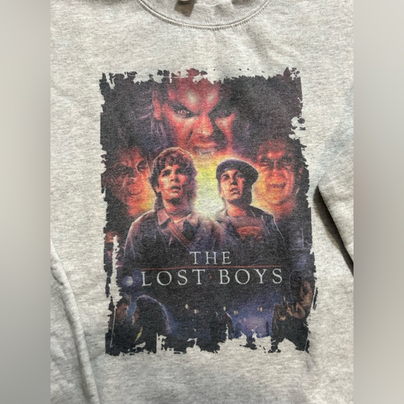 🧛The Lost Boys 80’s Cult Classic Santa Carla Graphic Crewneck Sweatshirt Medium - Picture 2 of 5
